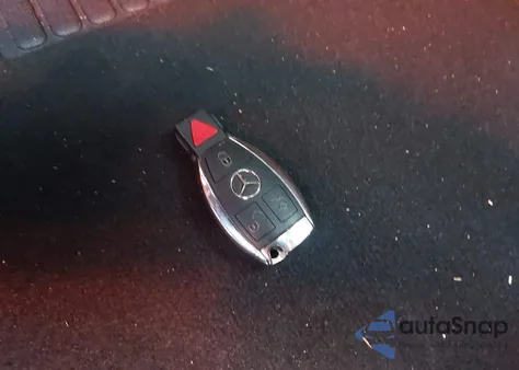 2015 Mercedes-Benz C 300 Sport 4Matic from USA, damaged, VIN 55SWF4KB5FU059679